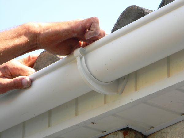 Cost of Plastic Gutter Repair in Renton